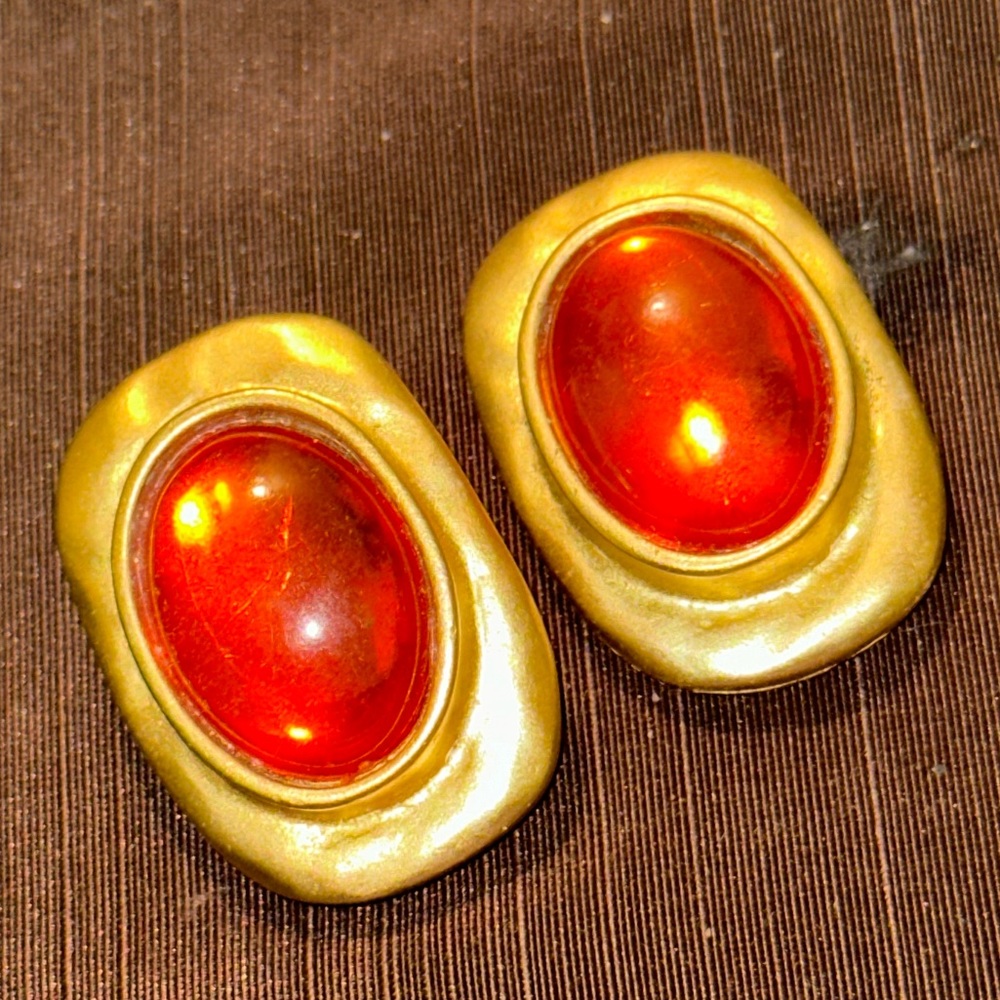 Vintage Brushed Gold Cabochon Runway/Statement Clip-On Earrings